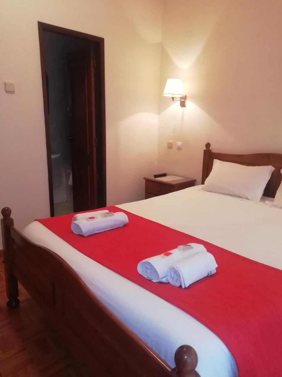 Apolo Bed & Breakfast Lisbon Luaran gambar